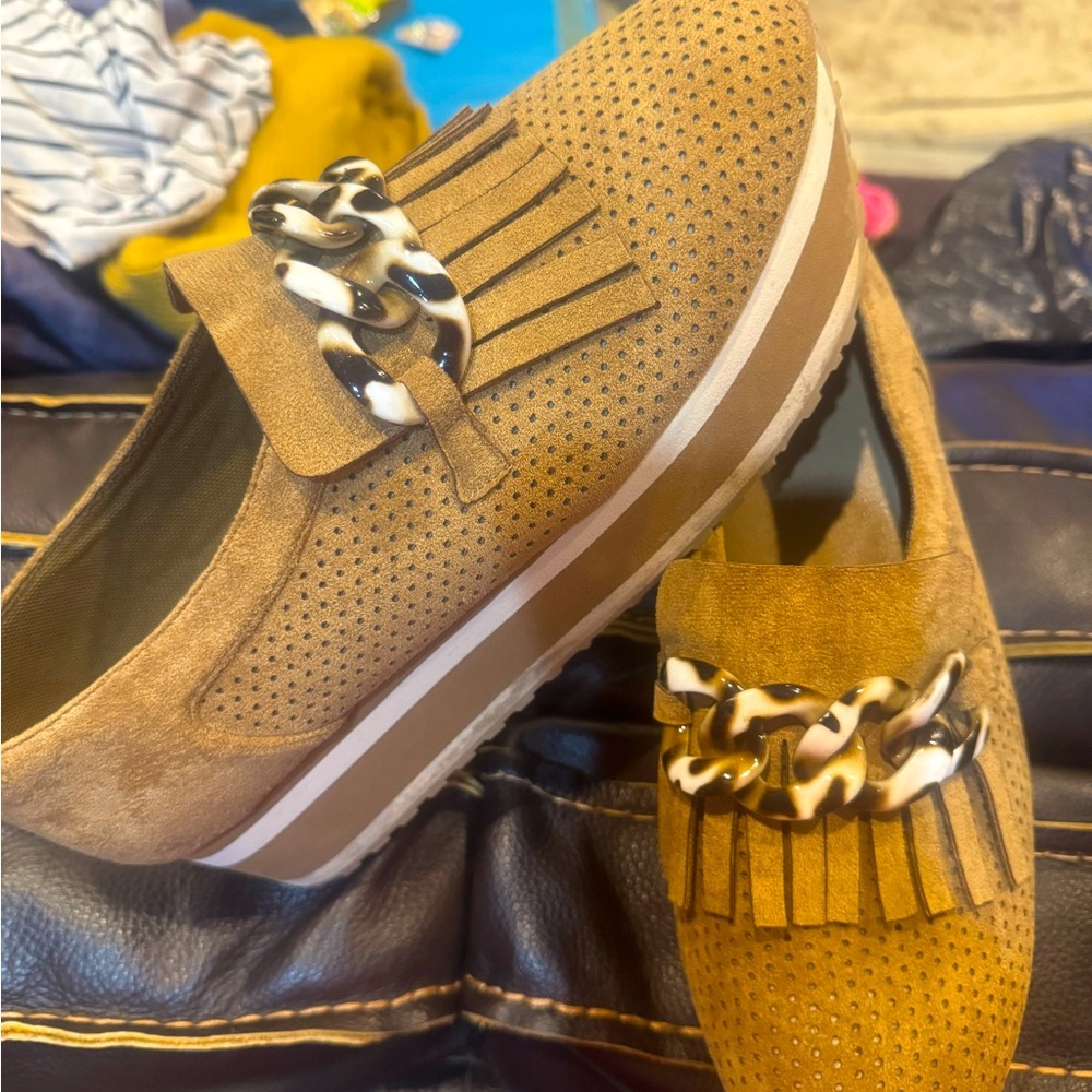 Pierre Dumas
New without tags